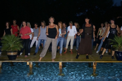Line Dance in der Badi Weierwiese in Wil